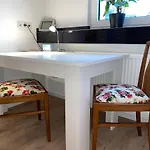 Guest house Home-rose-garden-gaestehaus Kontaktloser Zugang Dusseldorf