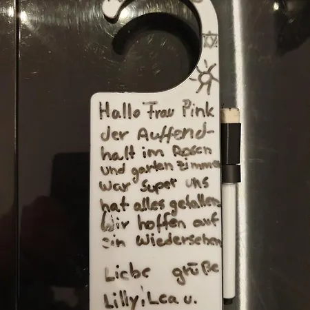 Affittacamere Home-rose-garden-gaestehaus Kontaktloser Zugang