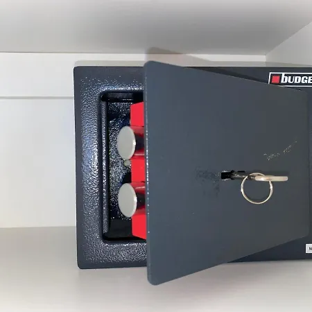 Home-rose-garden-gaestehaus Kontaktloser Zugang Düsseldorf