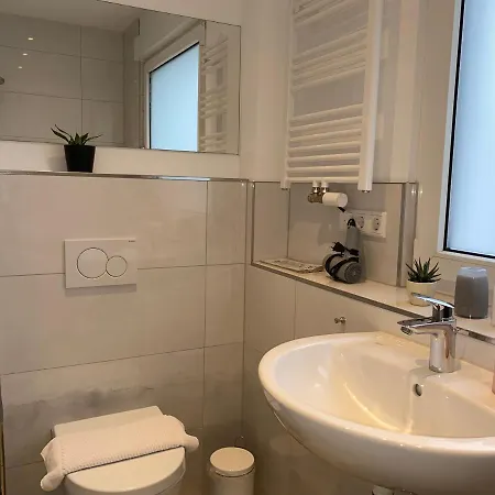 Home-rose-garden-gaestehaus Kontaktloser Zugang 3* Düsseldorf