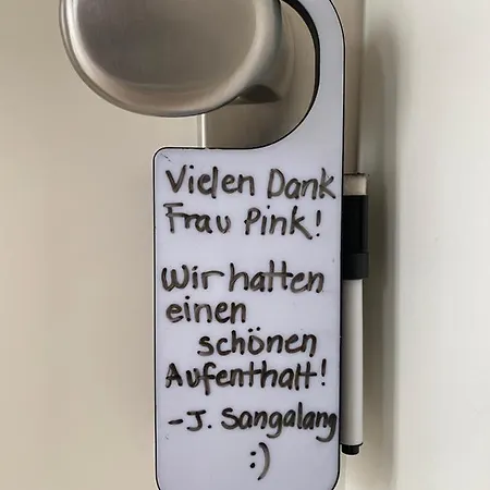 Affittacamere Home-rose-garden-gaestehaus Kontaktloser Zugang Düsseldorf