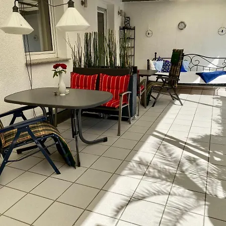 Home-rose-garden-gaestehaus Kontaktloser Zugang Gæstehus Düsseldorf